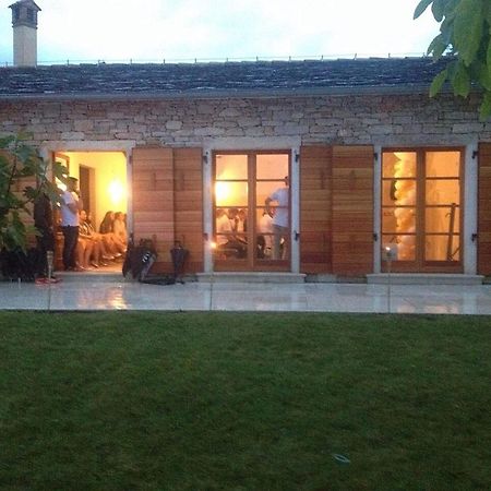Villa Poropati, Groznjan, Istria - Luxury Countryside Estate For Up To 19 Persons - Large Pool Of 80M2 With Kids Section Экстерьер фото